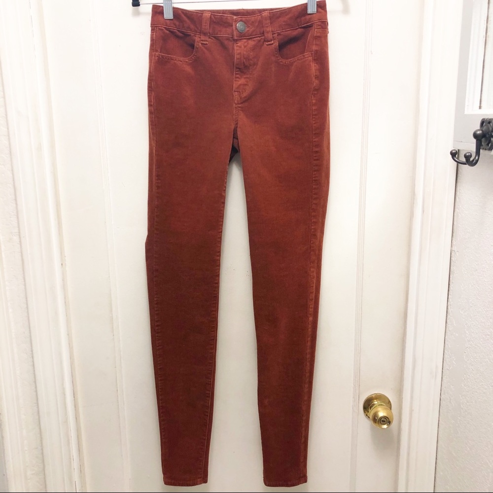 American Eagle Super Stretch Hi-Rise Corduroy Size 4
